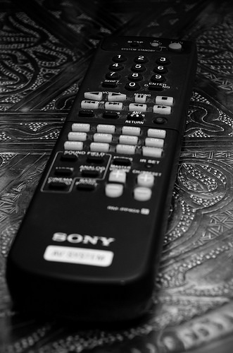 Photo d'une télécommande de télé